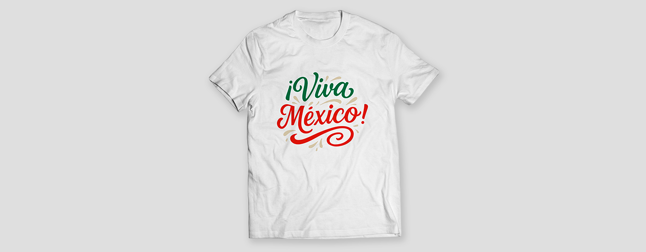 Mockup de playera blanca con lettering “Viva México”, ideal para sublimación.